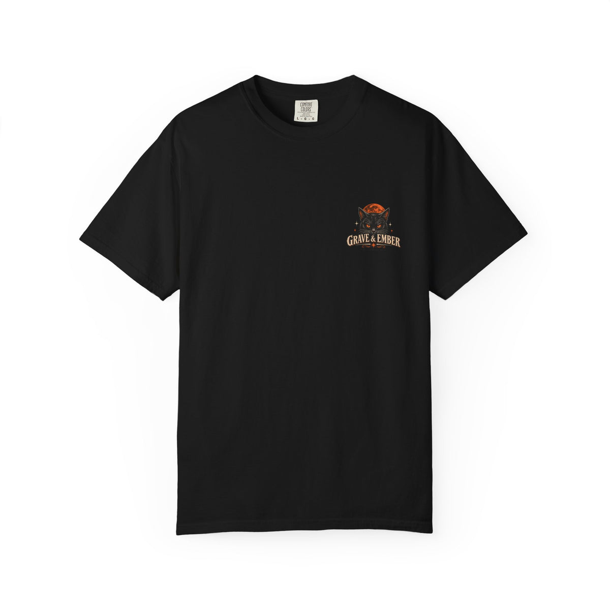 Black Cat – Vintage Halloween Graphic Tee